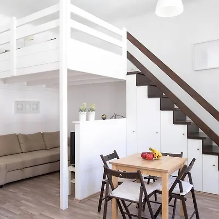 N28 Next To Andrassy Boulevard. Apartment