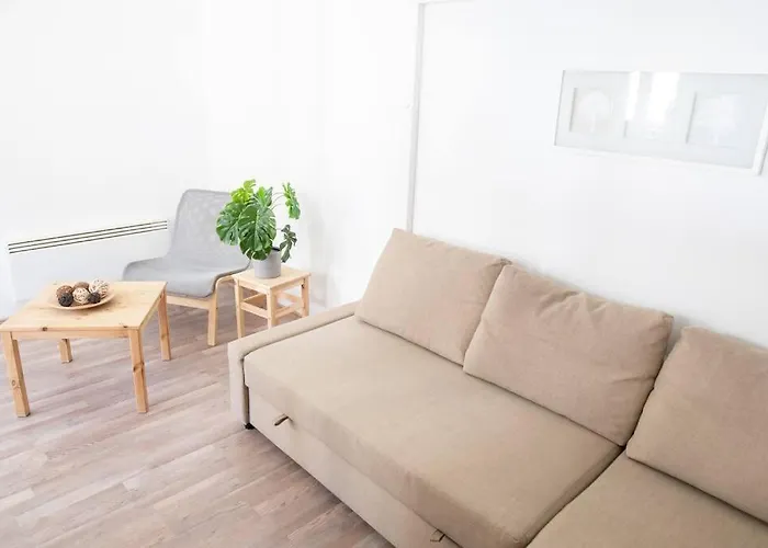 N28 Next To Andrassy Boulevard.